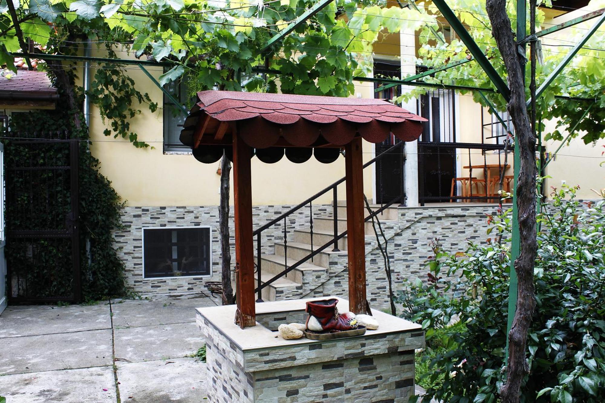 Guesthouse Planinsko Gnezdo Tŭzha Exterior foto